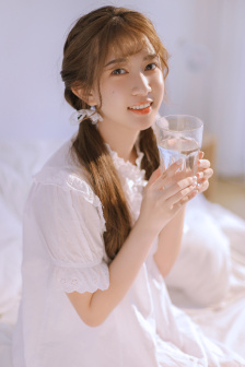 朋友妻子半推半就就同意